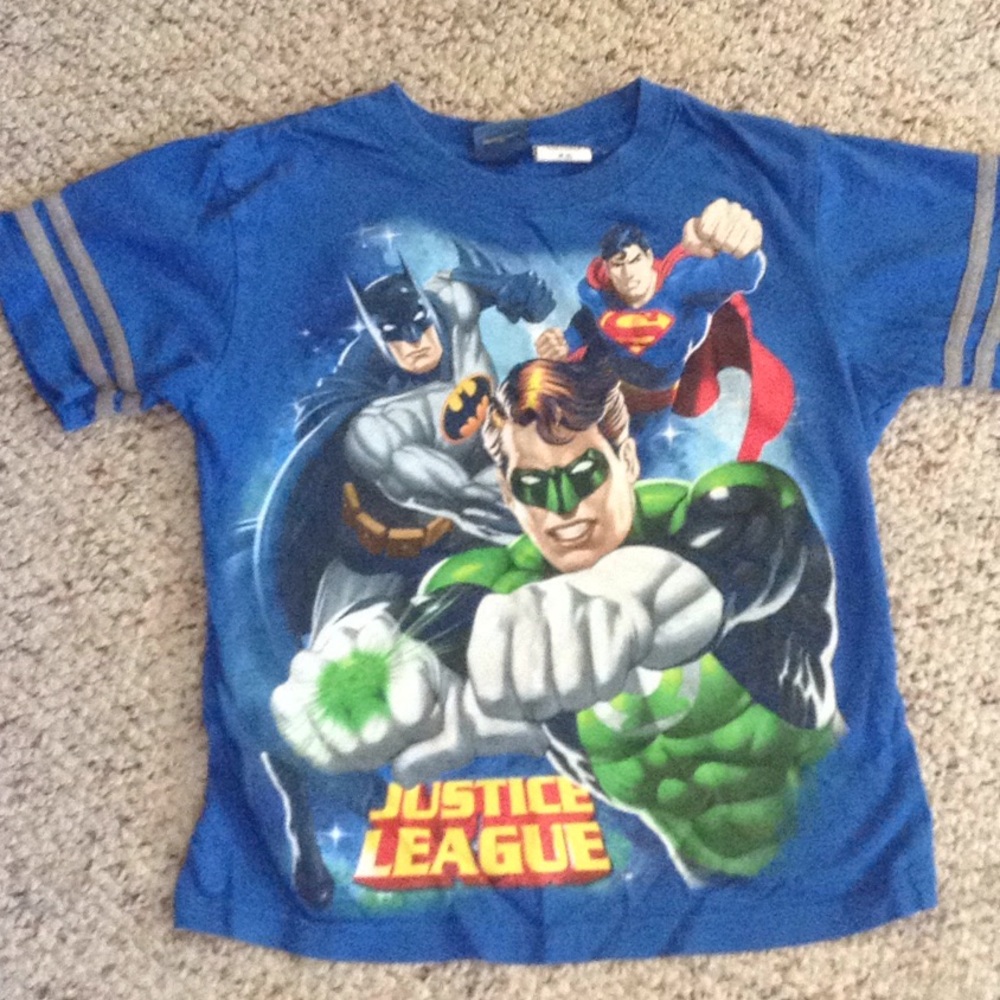 Boys tee Sz 8 Justice League
